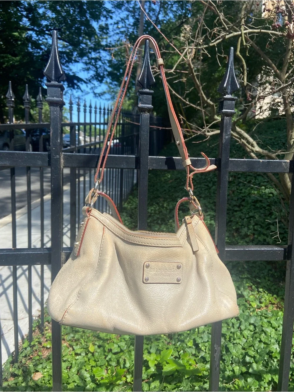 Vntg Kate Spade Cream shabby chic purse